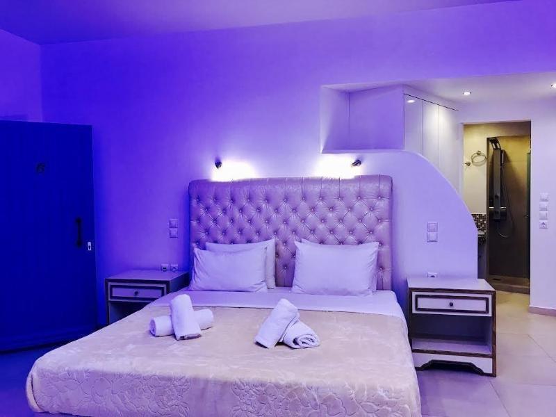 Queen Boutique Suites Mykonos Town Exterior foto