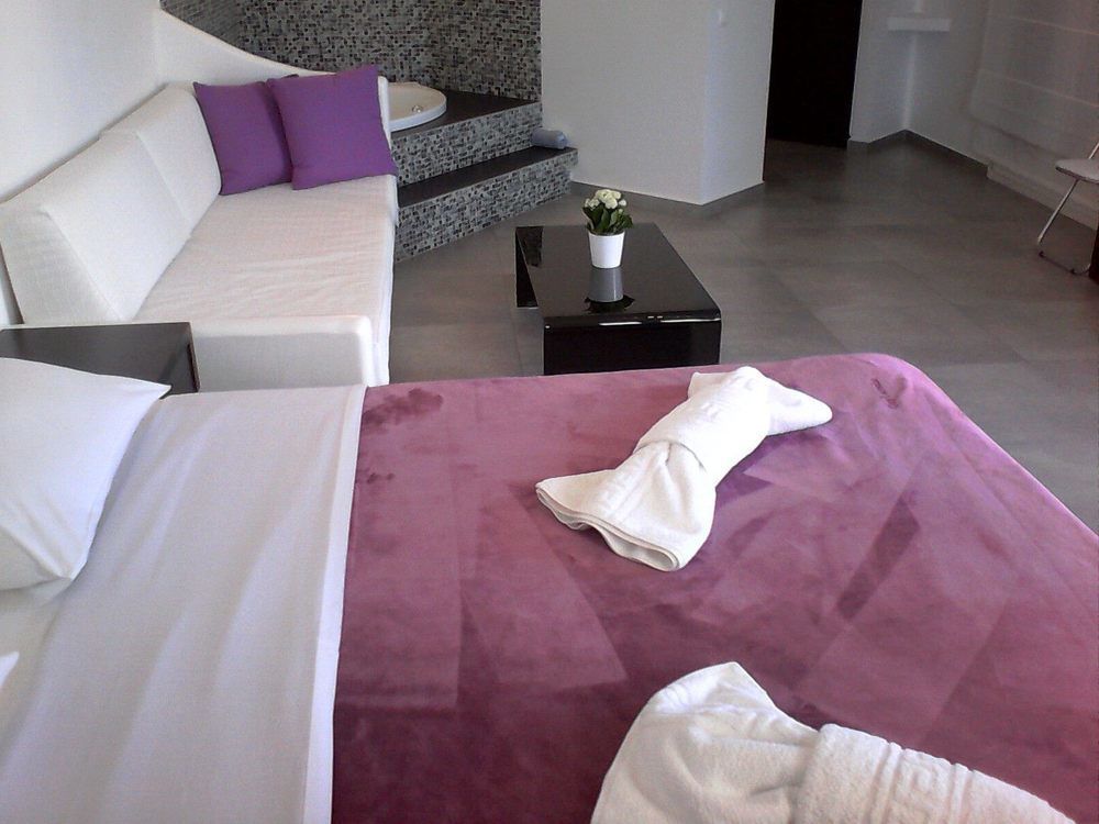 Queen Boutique Suites Mykonos Town Exterior foto